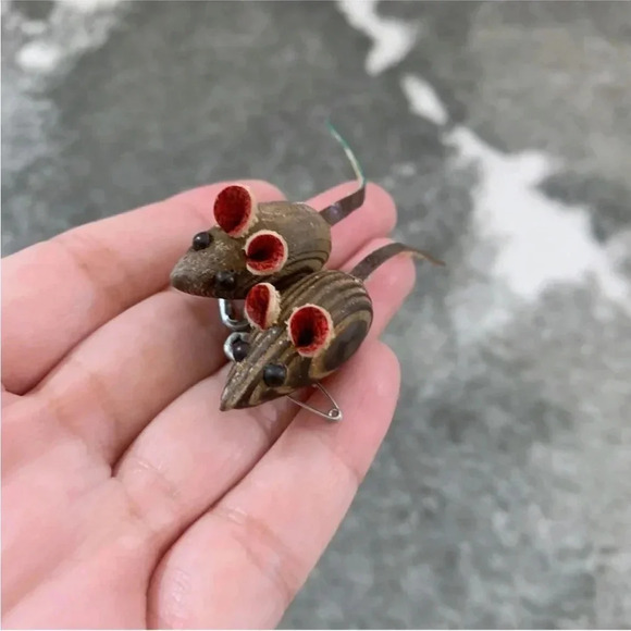 Vintage MCM Mid-Century Modern Wood Mice Brooch Pins - Picture 6 of 8